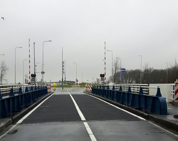 Stolperbasculebrug eerder open voor verkeer